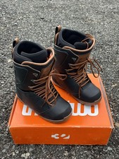 Thirty Two Lashed Premium