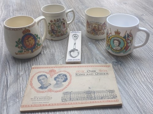 Royal memorabilia job - memorabilia, lot