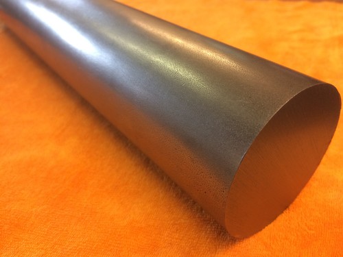 Black en24t steel - en24t, round