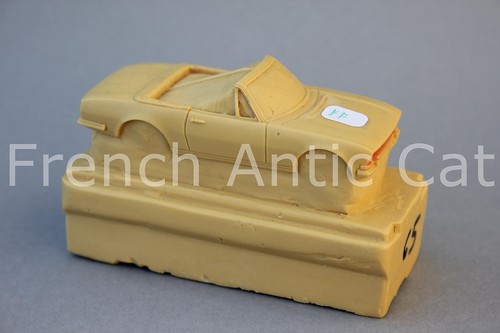 Rare model marice peugeot 504 - rare,
