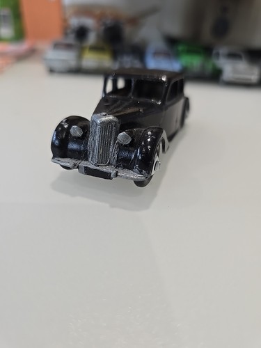 Dinky toys riley saloon - dinky,