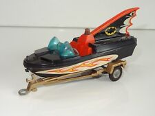 Corgi 107 BATMAN BATBOAT - 1st ISSUE WITH TIN FIN  (402)