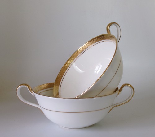 Two aynsley majestic - aynsley,