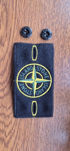 Stone island badge with - ,