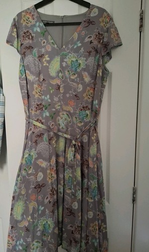 Laura ashely summer dress - laura,