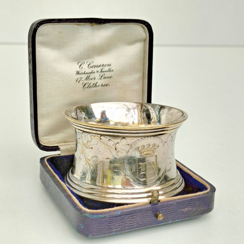 Vintage napkin ring french - a,