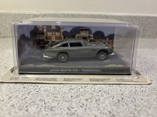 Bnib james bond 007 collection - bnib,