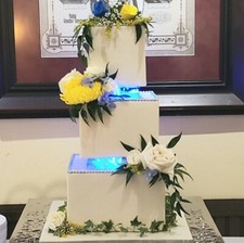 Invisible Acrylic Floating Cake Separators, Cake Pillars Bespoke Size & Shapes