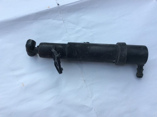 Mercedes clk headlight washer - mercedes,