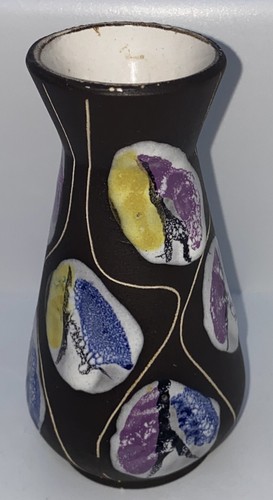 Bay pottery 571 vase model - pottery,