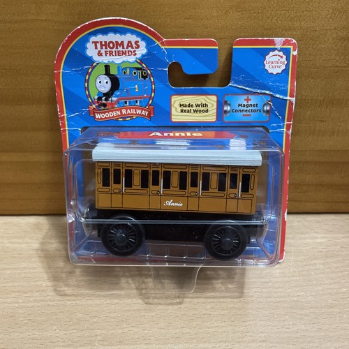 Thomas the tank - thomas, wooden
