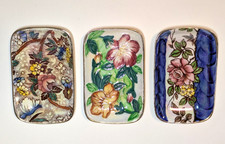 3 Maling pottery pin dishes.