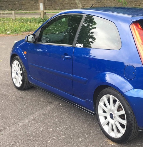 Ford fiesta mk6 150 - 150, side