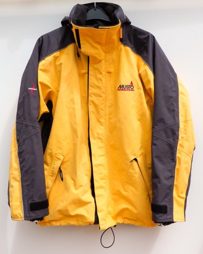 Musto sailing jacket - musto,