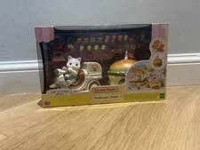 Sylvanian Families Hamburger Stand - Boxed - With Figure