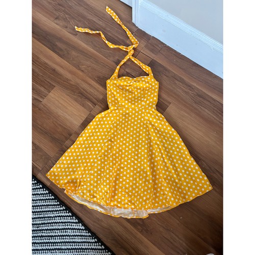 Vintage style yellow polka dot - yellow,