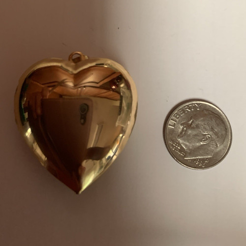 Gold tone heart - heart, photo