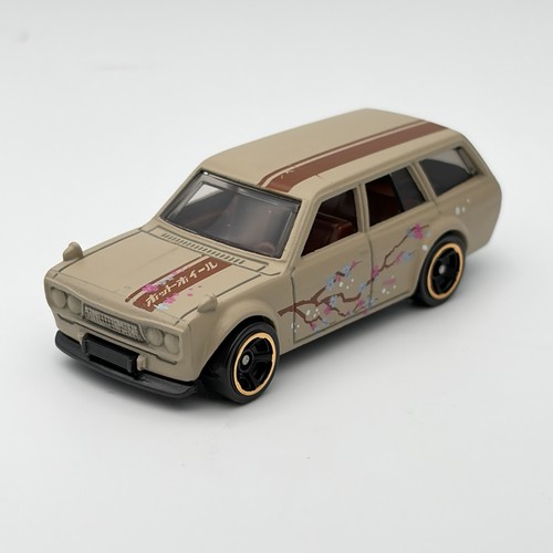 Hot wheels datsun 510 - hot,