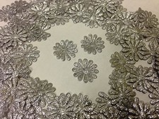 100 Fabric Glittery Padded Flower Motifs 4 Card Craft Sewing Dresses & Wedding