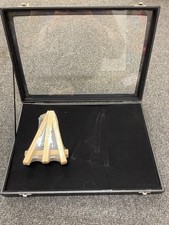 BNWT UNBRANDED Black Pin