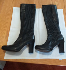 Beautiful Black Ribbed Leather