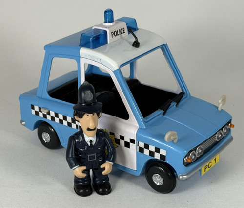 Postman pat selby - pat,