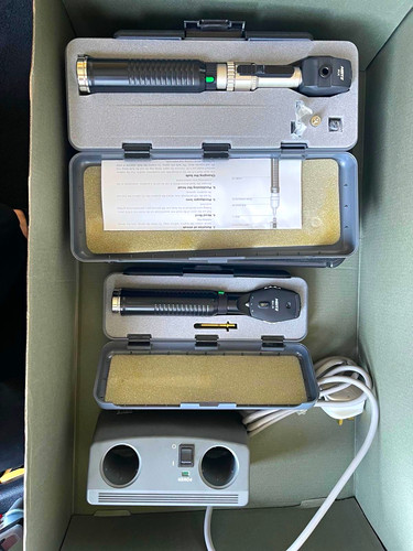 Neitz otoscope - bx,