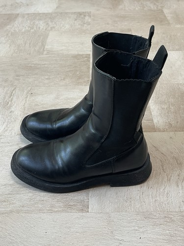 Zara black flat chelsea boots - zara,