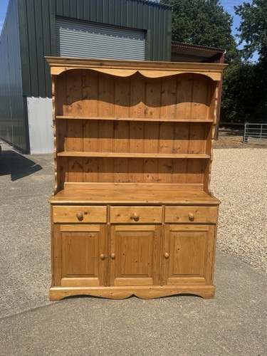 Vintage solid pine welsh - vintage,