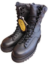 Canadian army Gore-Tex mk 4 combat boot NEW