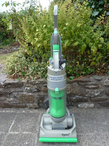 Dyson dc04 vacuum - dc04, cleaner