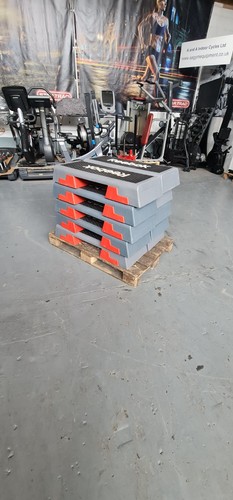 10x reebok studio - step, stepper