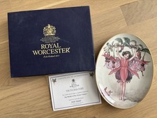 Royal Worcester the Fuscia