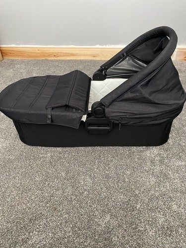 Baby jogger carry - jogger, cot