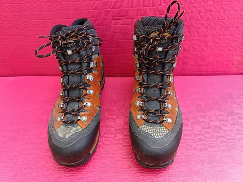Meindl gortex walking boots - meindl,