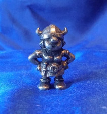 Tinn-Per Norway Pewter Metal Norse Viking Warrior MAN with Hands on hips  Figure