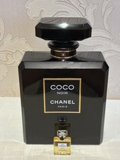 RARE GLASS GIANT FACTICE