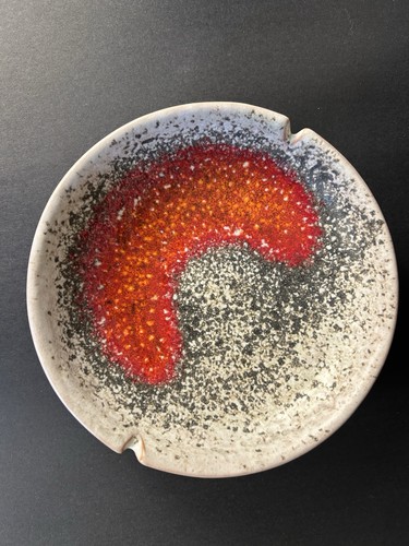 Mcm art pottery fat - fat, lava