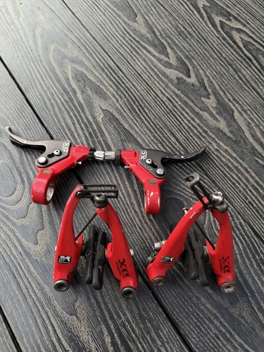 Shimano brakes classic - dx, v-brakes.