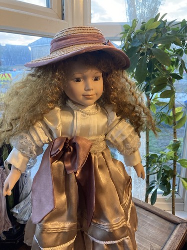Vintage porcelain doll inch - doll,