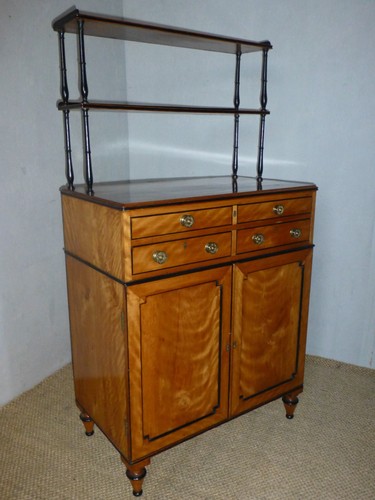Antique gillow regency small - gillow,