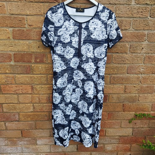 Eugen klein lace - sheath, dress