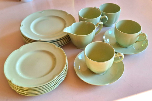 Vtg johnson brothers - vtg,