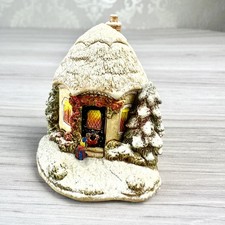 Lilliput Lane Perfect Christmas Collectable Miniature Cottage 2011 L3384