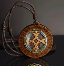 Viking Knot Rune Round Necklace Wooden Talisman Token Pendant Celtic Gaelic