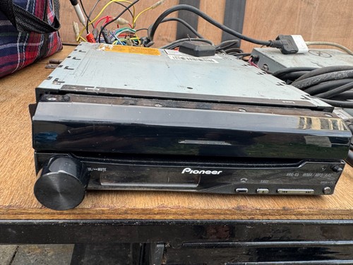 Pioneer avic car stereo - pioneer,