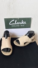 Clarks Active Air Leather