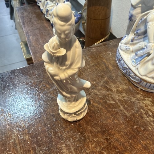 Antique chinese kwan - chinese,