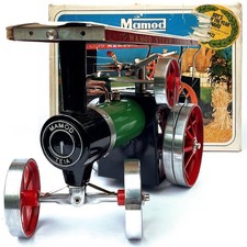 A FINE VINTAGE MAMOD TE1A LIVE STEAM TRACTION ENGINE WITH BOX AND ACCESSORIES