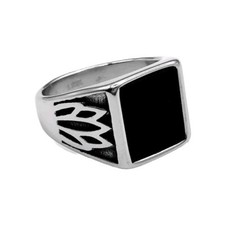 CHUNKY SIGNET WITH BLACK ONYX